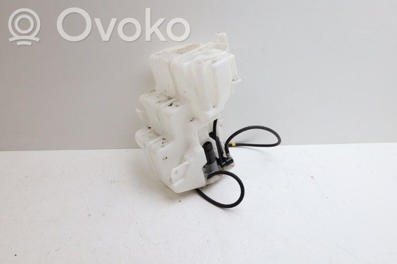 Volvo XC40 Zbiornik płynu do spryskiwaczy szyby przedniej / czołowej 