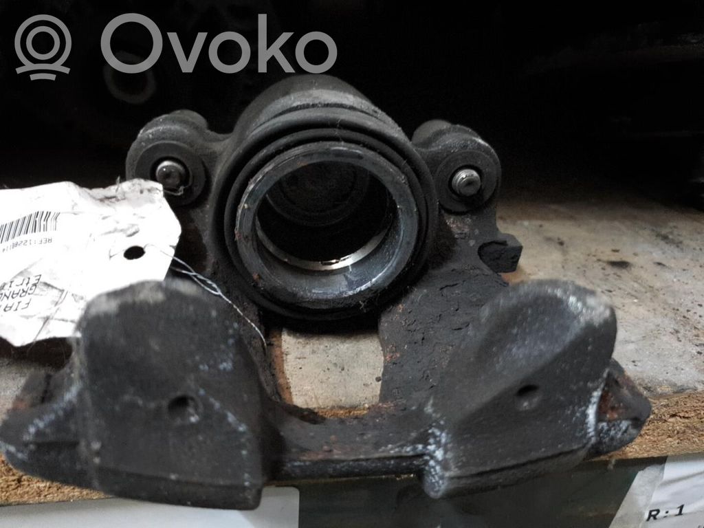 Fiat Punto (188) Etujarrusatula 
