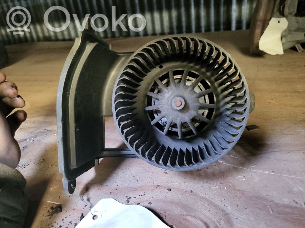 Renault Clio II Heizungslüfter 
