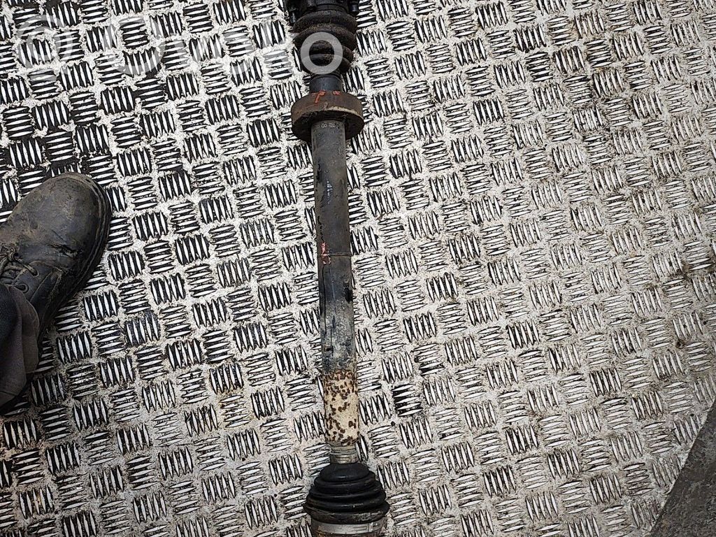 Volkswagen Golf III Front driveshaft 