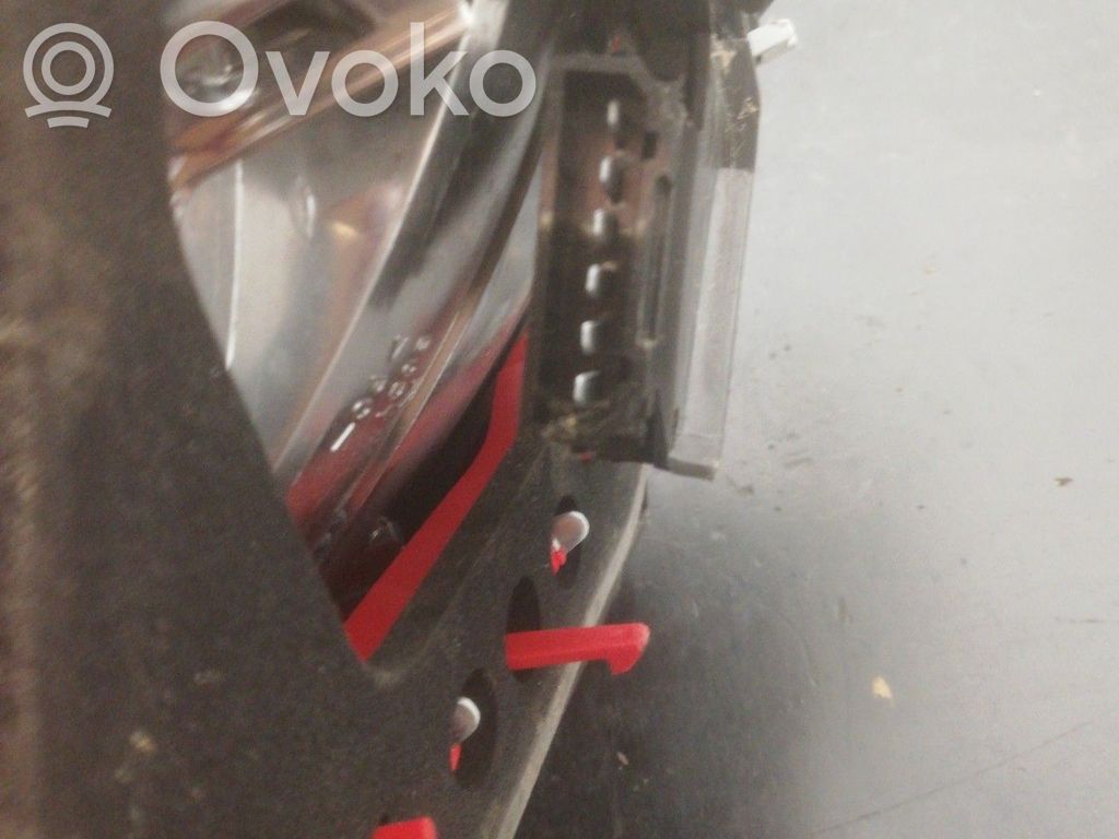 Audi A4 S4 B5 8D Takavalot 