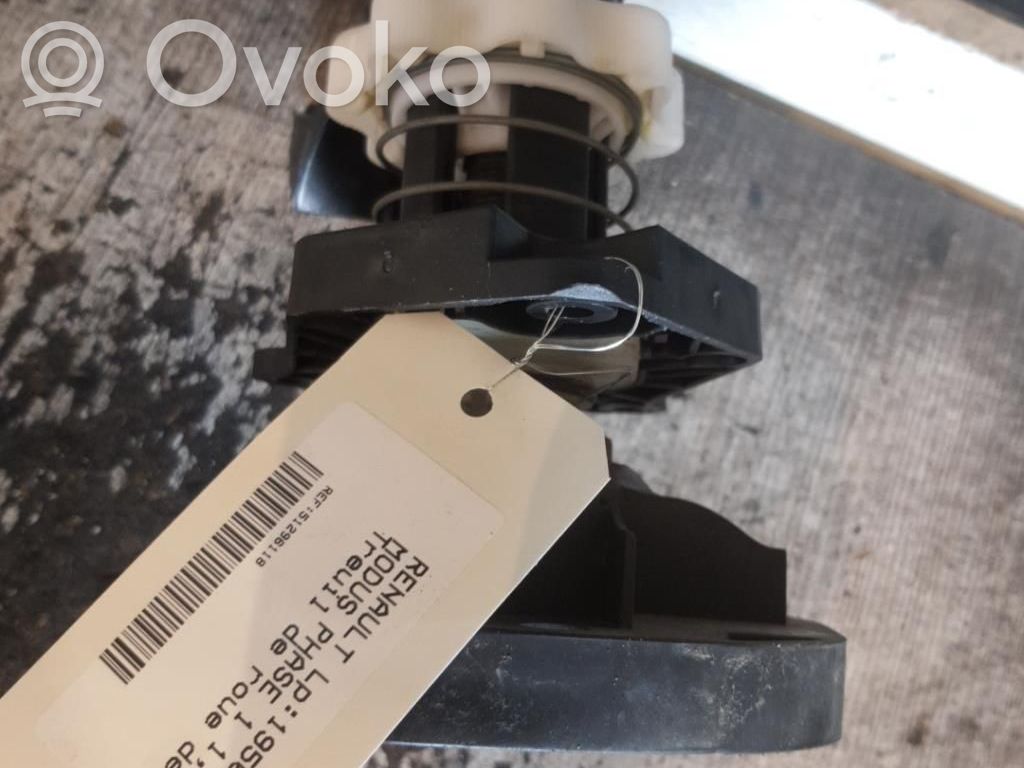 Spare wheel mounting bracket   8200601401