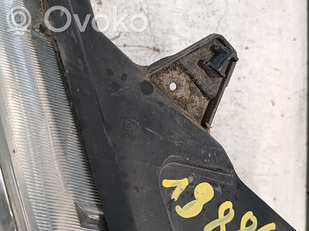 Peugeot 1007 Scheinwerfer 