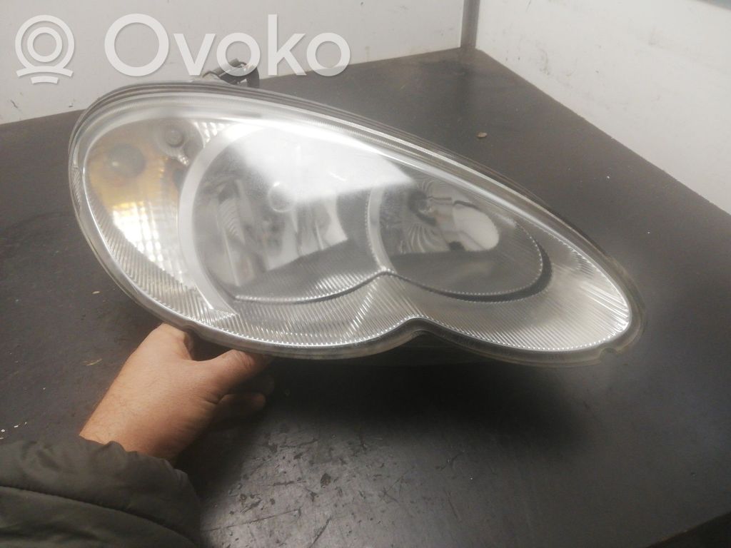 Chrysler PT Cruiser Headlight/headlamp 