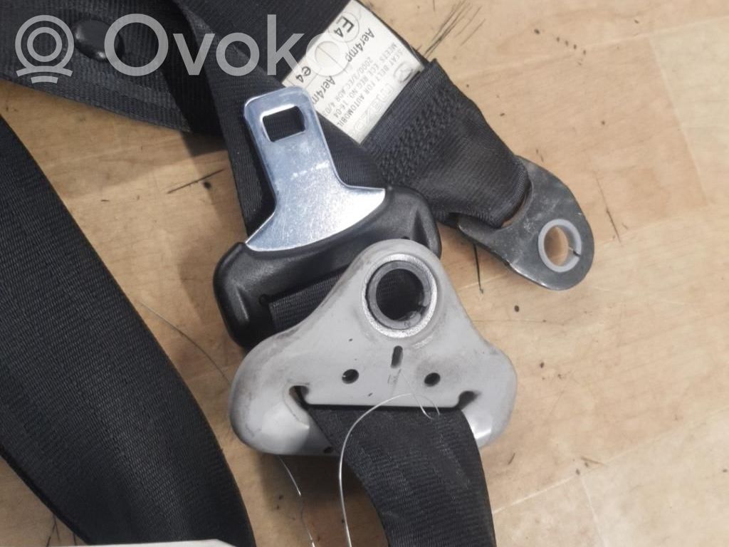 Mazda 3 I Cinturón delantero 