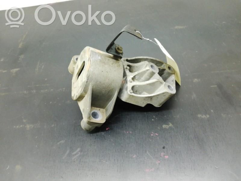Opel Combo D Engine mount bracket 