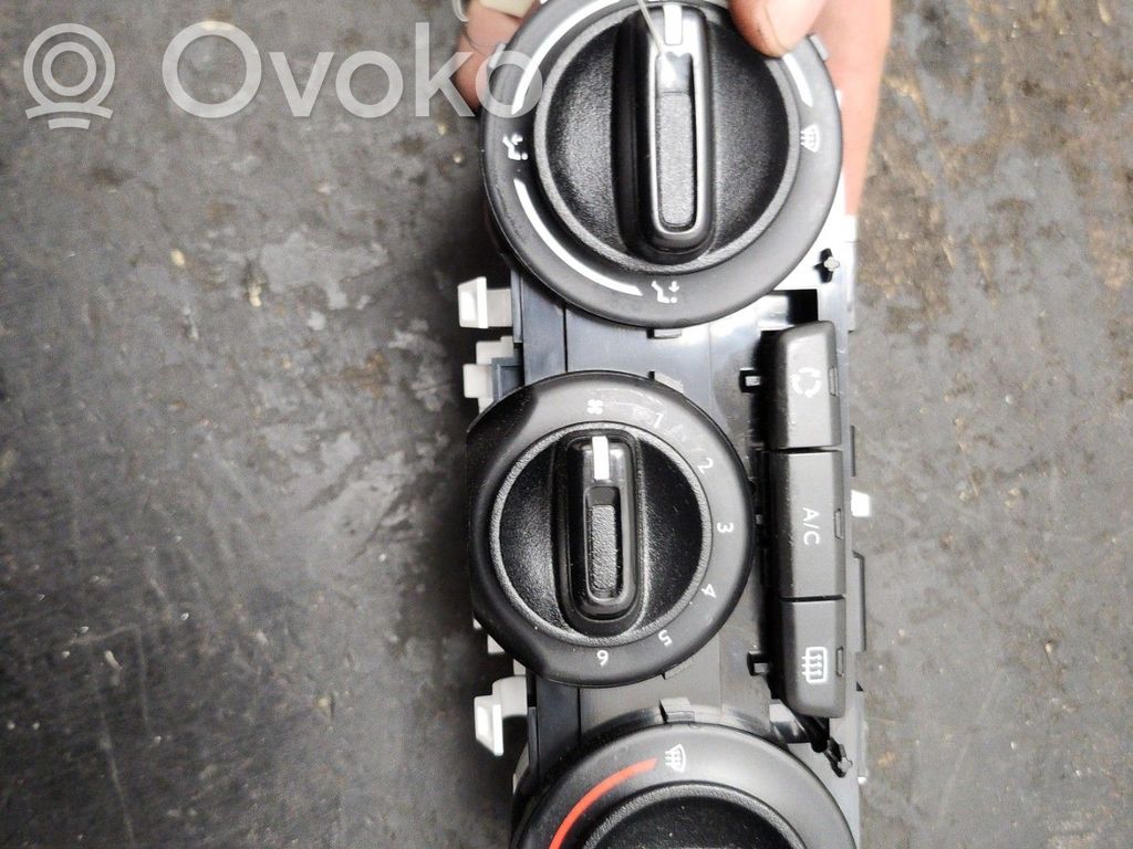 Citroen C3 Climate control unit 