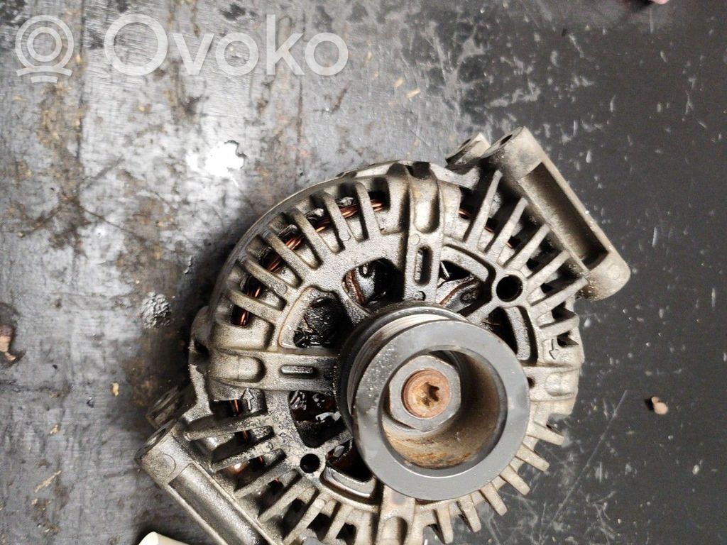 Mercedes-Benz C W204 Alternator 