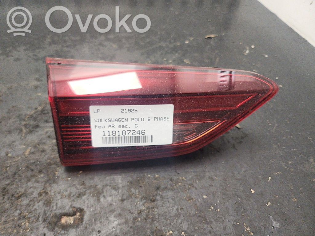 Volkswagen Polo VI Luci posteriori del portellone del bagagliaio 