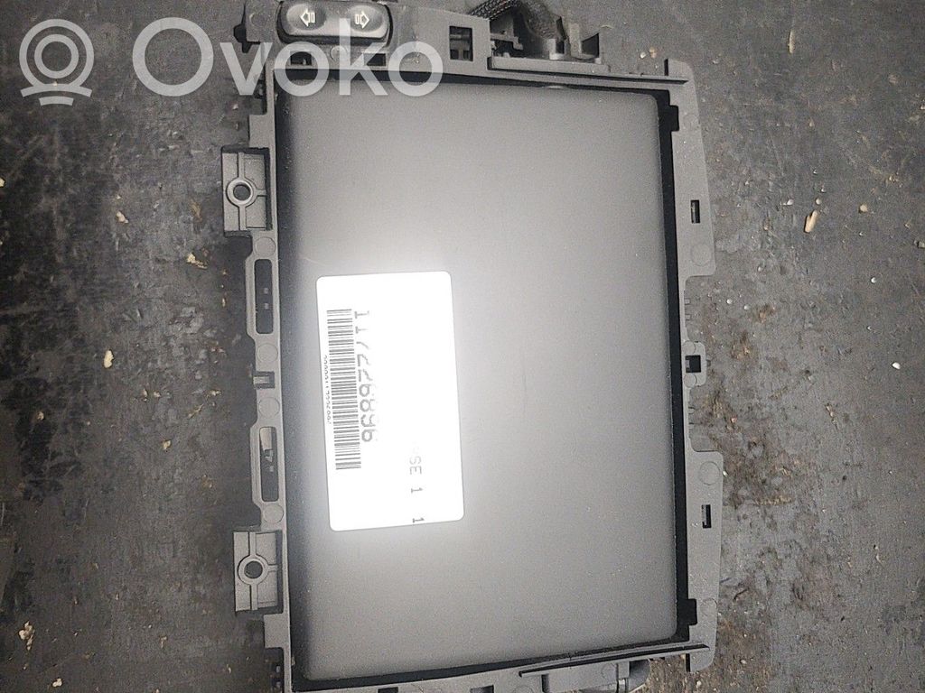 Peugeot 308 Screen/display/small screen 