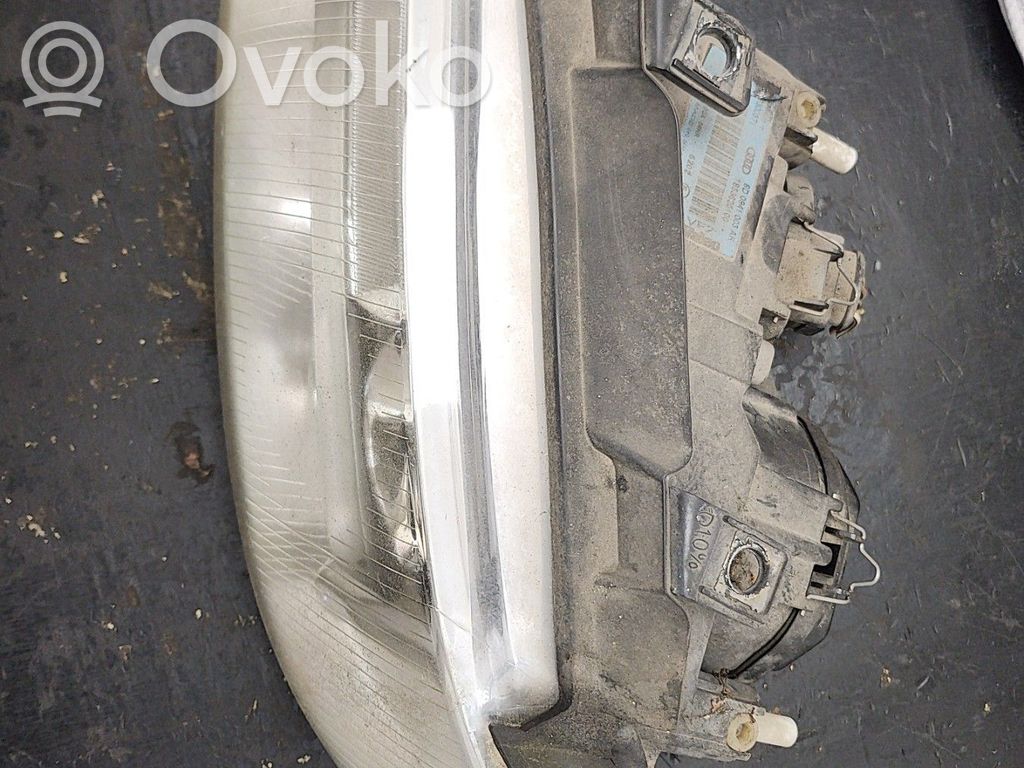 Scheinwerfer   8D0941029AK