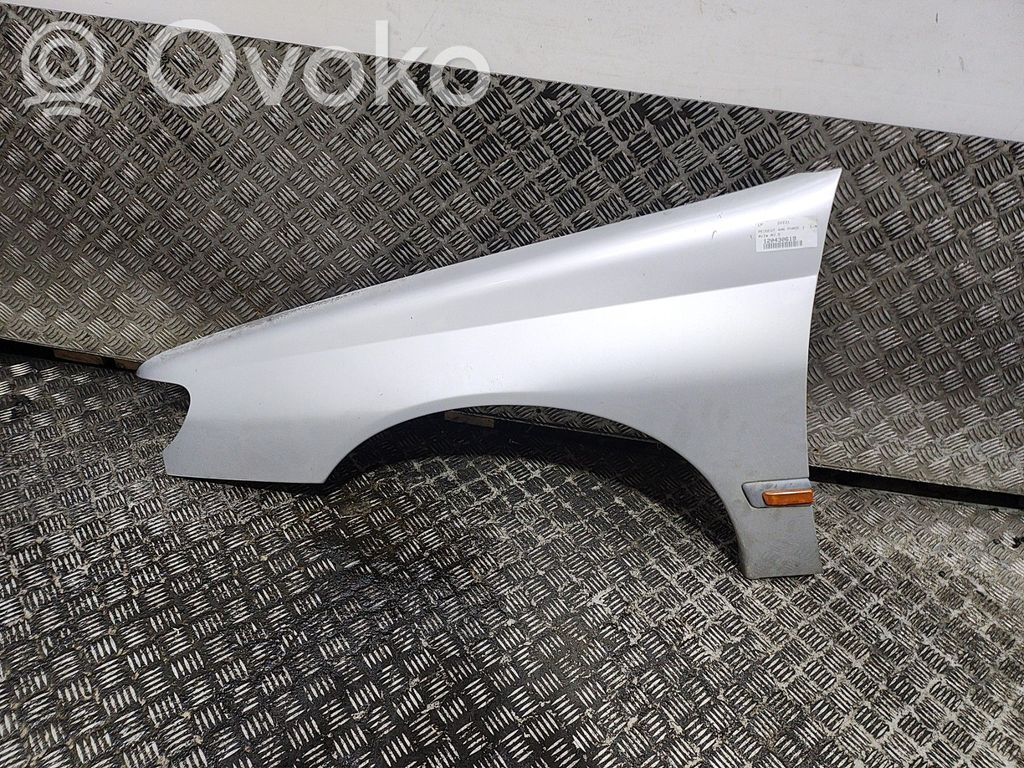 Peugeot 406 Sparnas 
