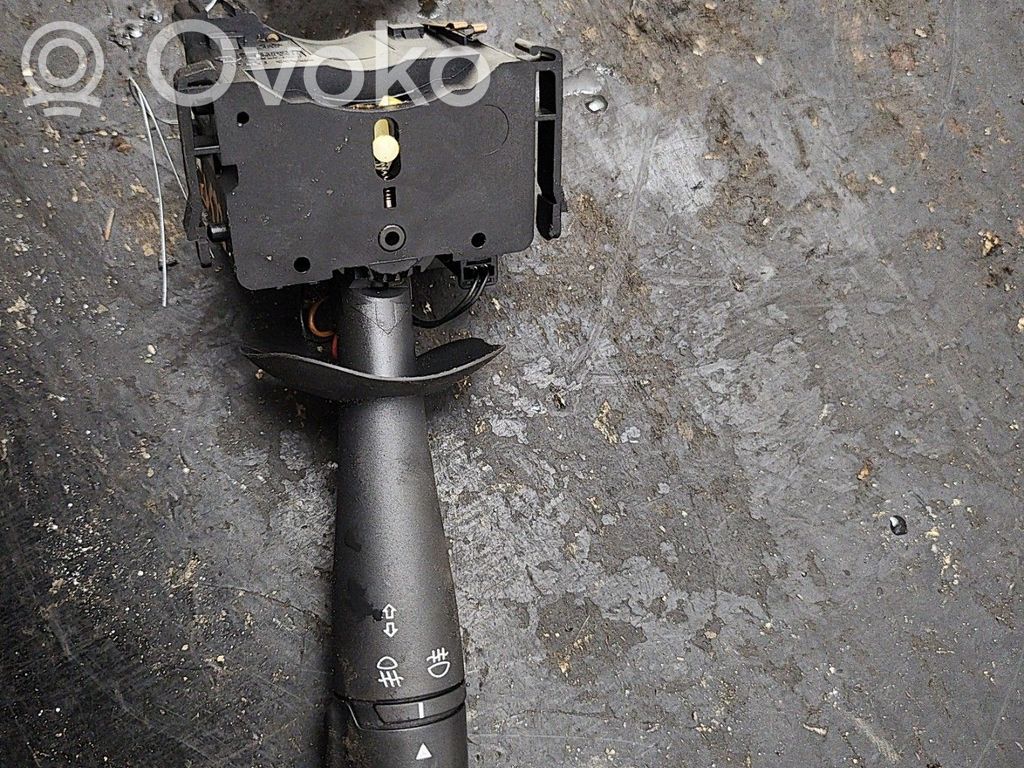 Renault Laguna II Indicator stalk 