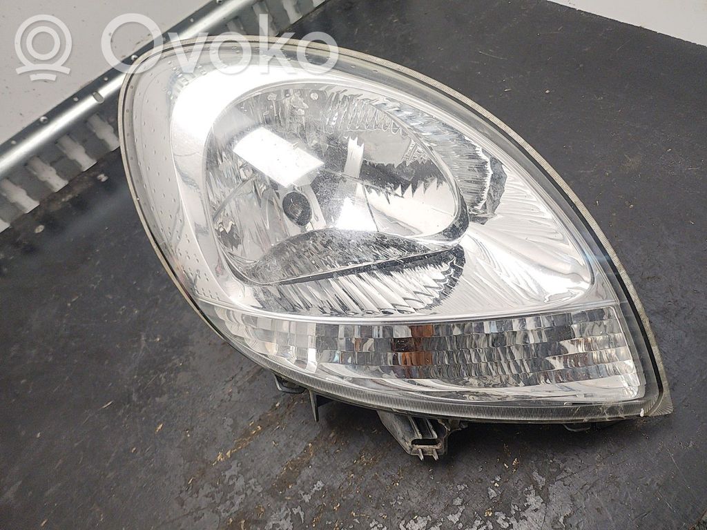 Renault Kangoo I Lampa przednia 