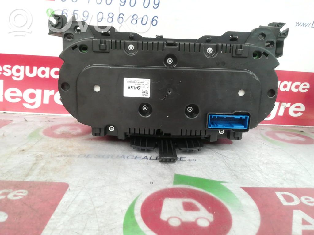 Opel Corsa E Speedometer (instrument cluster) 