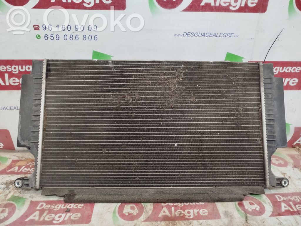 Toyota Avensis T270 Radiatore di raffreddamento 