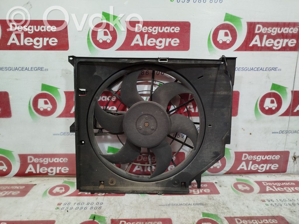 BMW 3 E46 Elektrisks radiatoru ventilators 