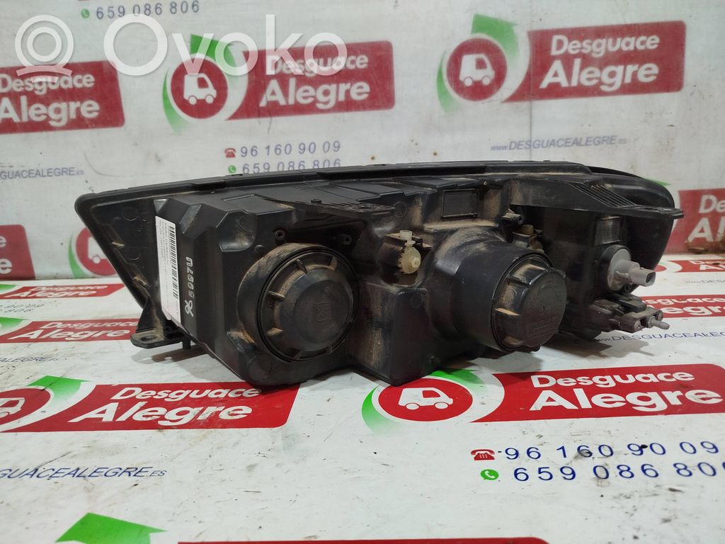 Headlight/headlamp   1297112972