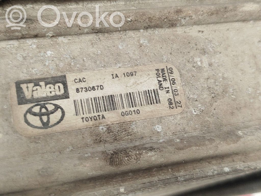 Toyota Avensis T250 Interkūlerio radiatorius 