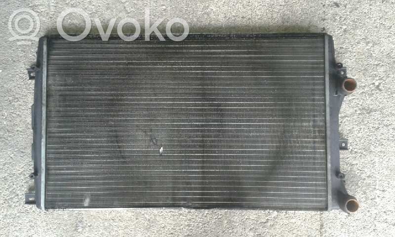 Radiatore di raffreddamento   1K0121253AA