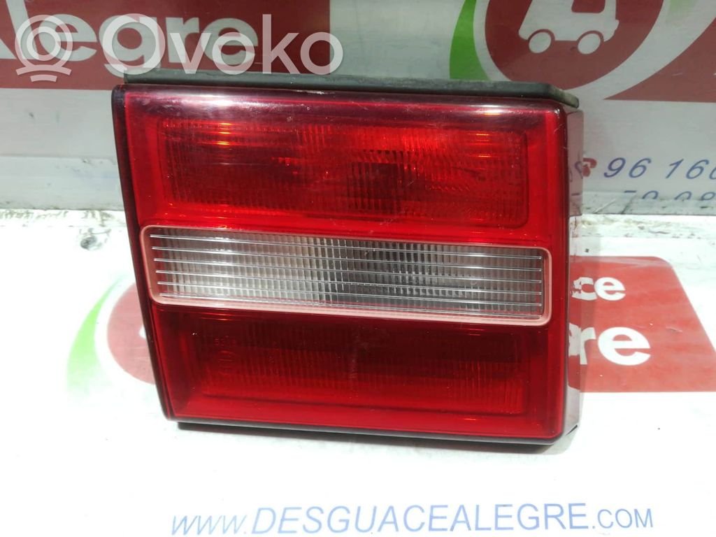 Takaluukun takavalot   7780141