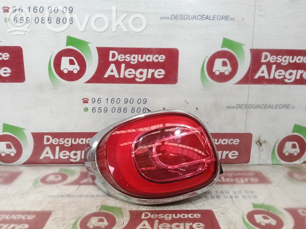 Fiat 500L Luz trasera/de freno 