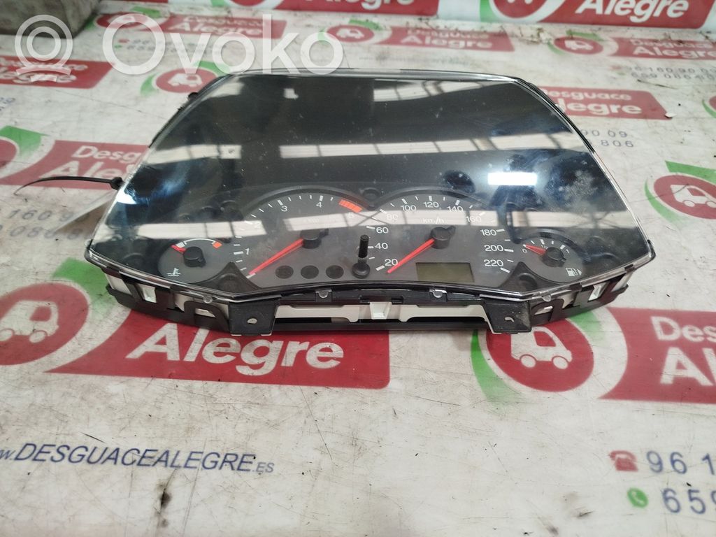 Ford Focus Licznik / Prędkościomierz 