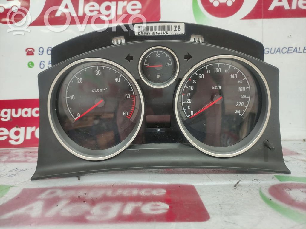 Opel Zafira B Geschwindigkeitsmesser Cockpit