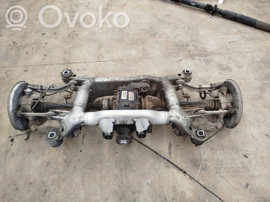 BMW 5 E60 E61 Belka osi tylnej 