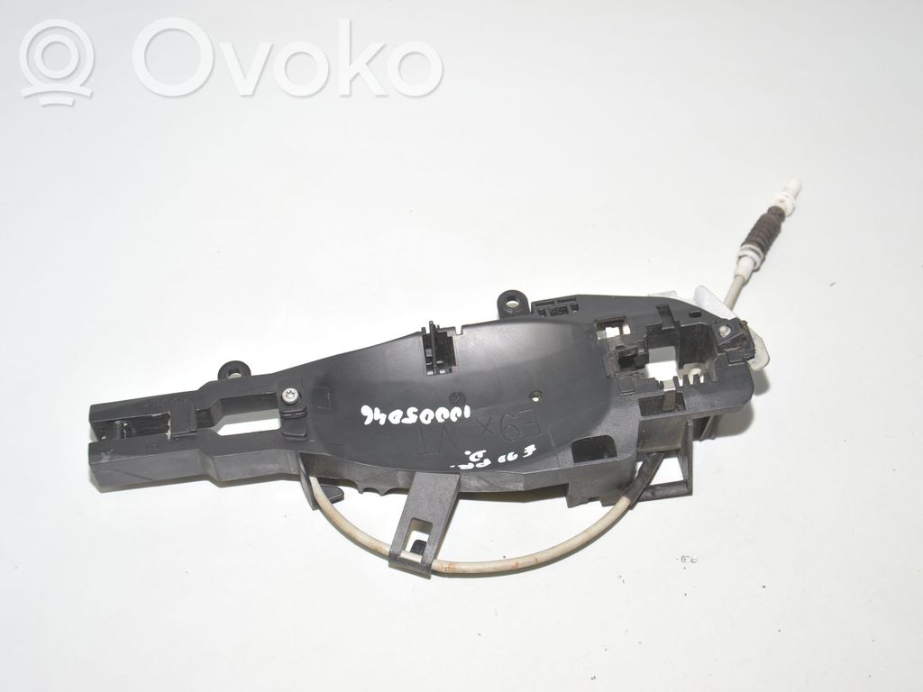 BMW 3 E90 E91 Front door exterior handle/bracket 