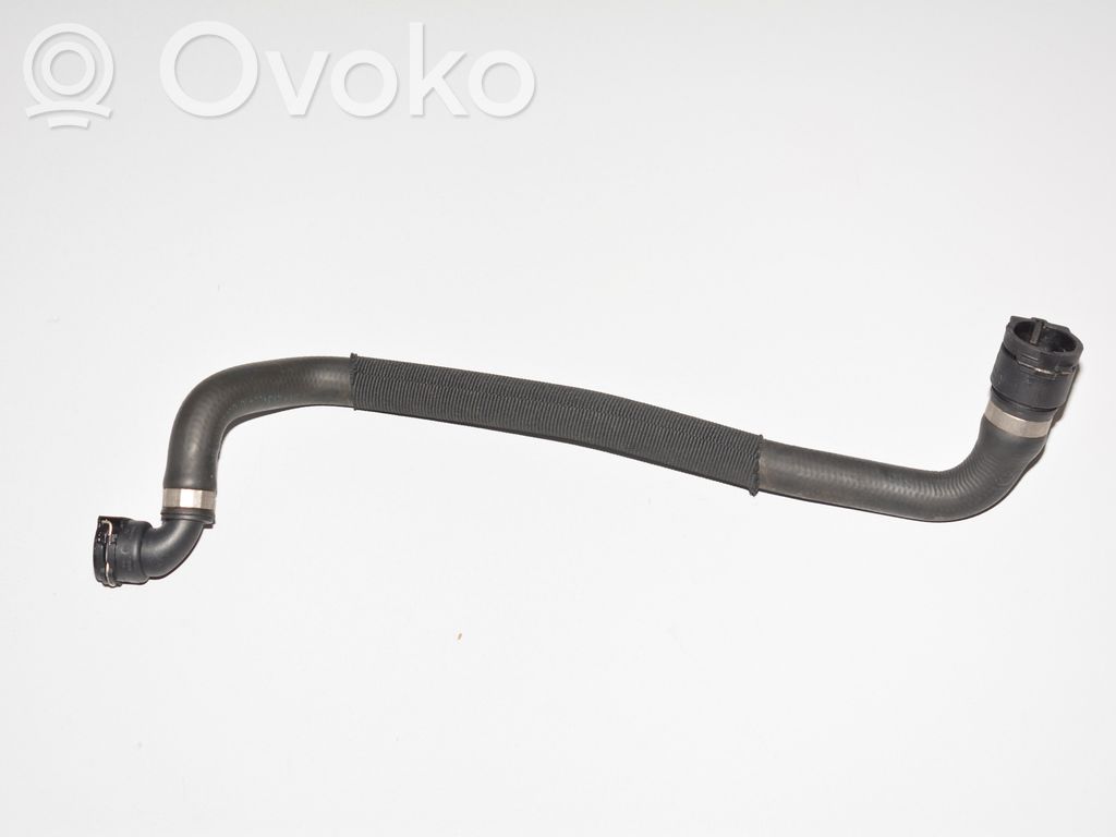 BMW X3 E83 Engine coolant pipe/hose 