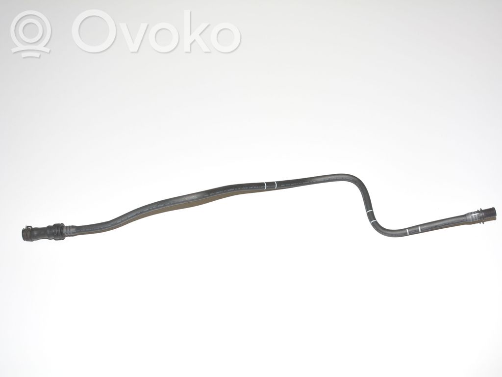 Engine coolant pipe/hose   8487017