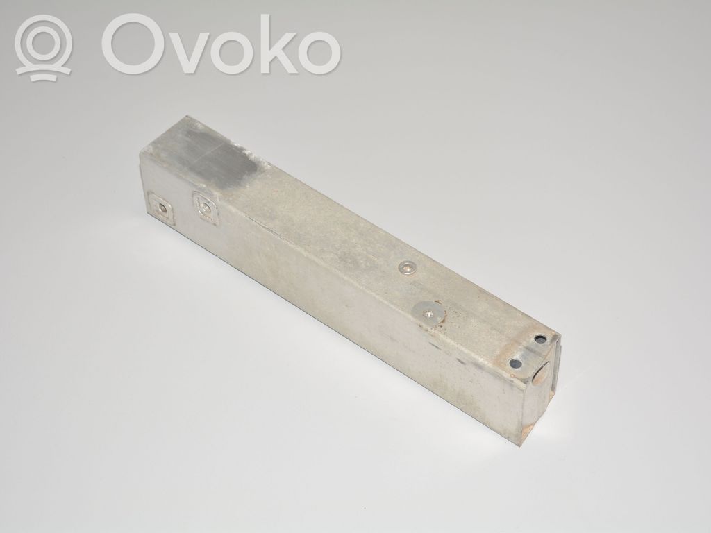 BMW i3 Rear bumper mounting bracket 