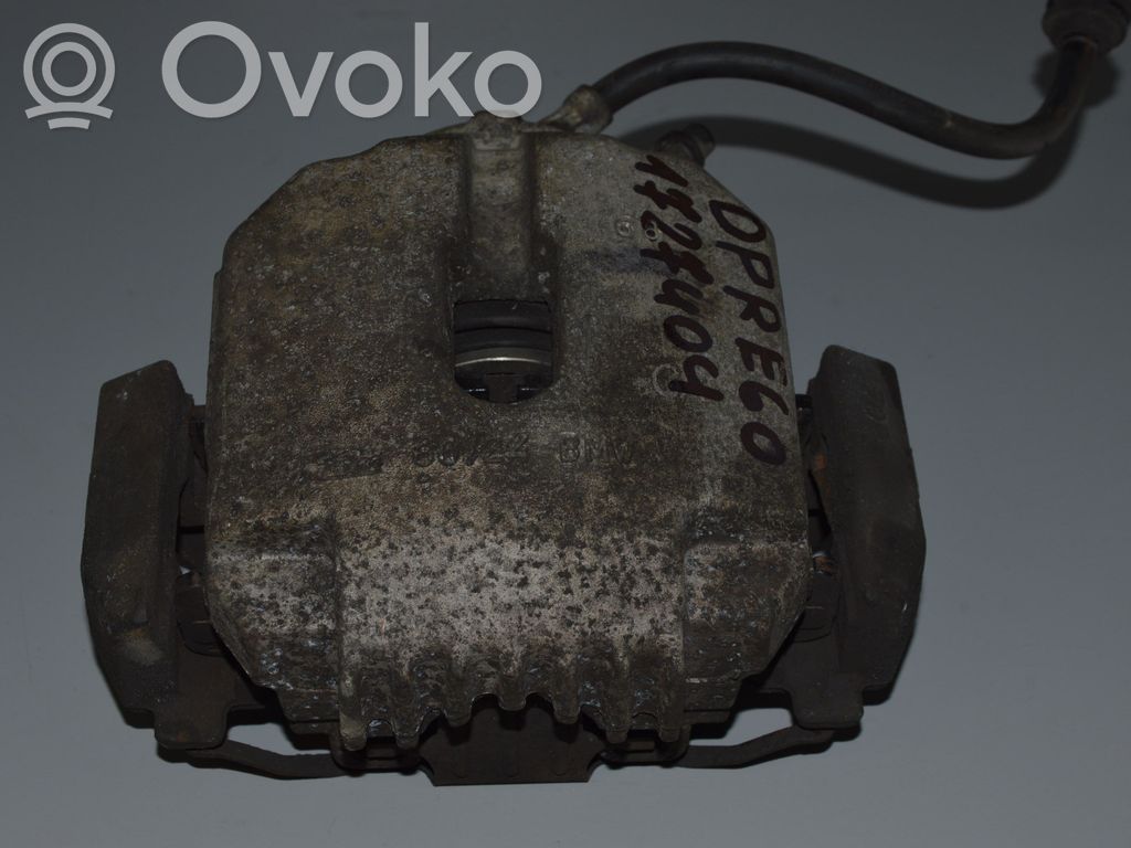 Front brake caliper