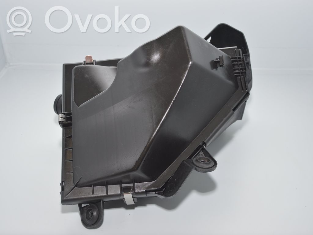 BMW 1 E81 E87 Air filter box 
