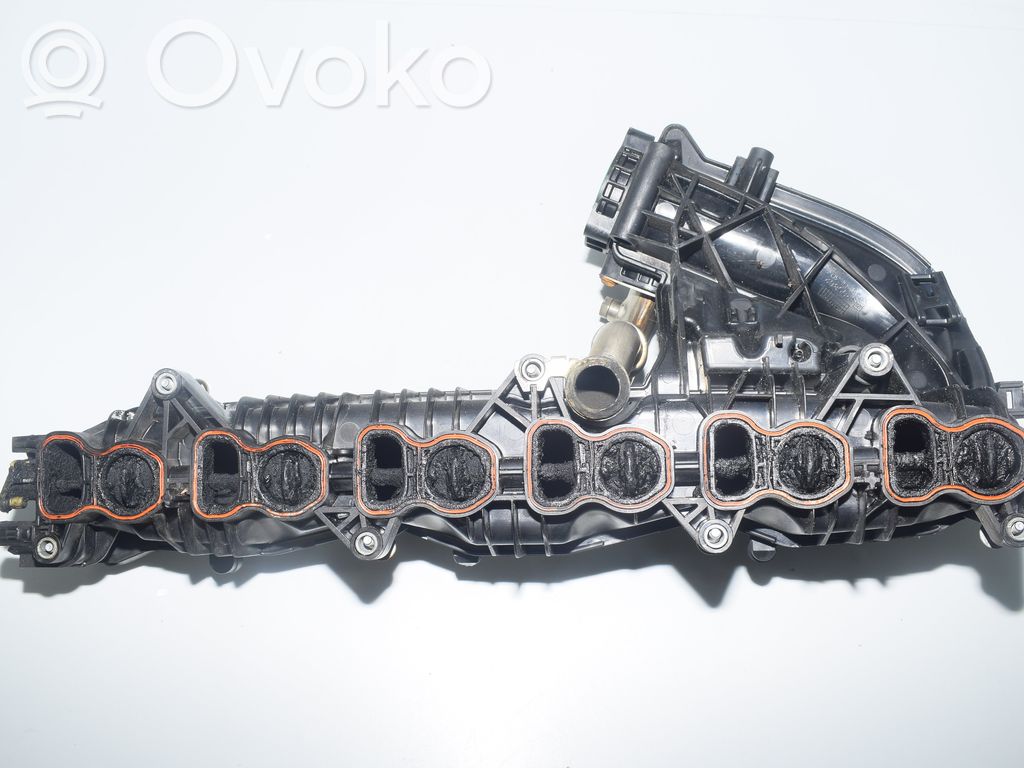 BMW 7 F01 F02 F03 F04 Intake manifold 