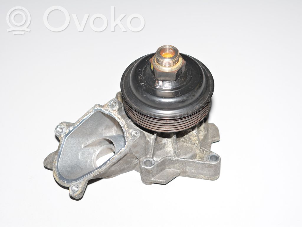 BMW X5 E53 Water pump 