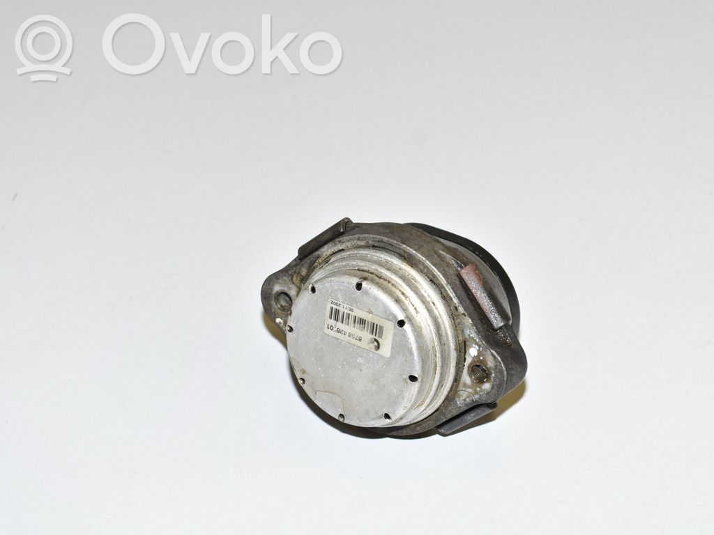 BMW X5 E53 Engine mount bracket 
