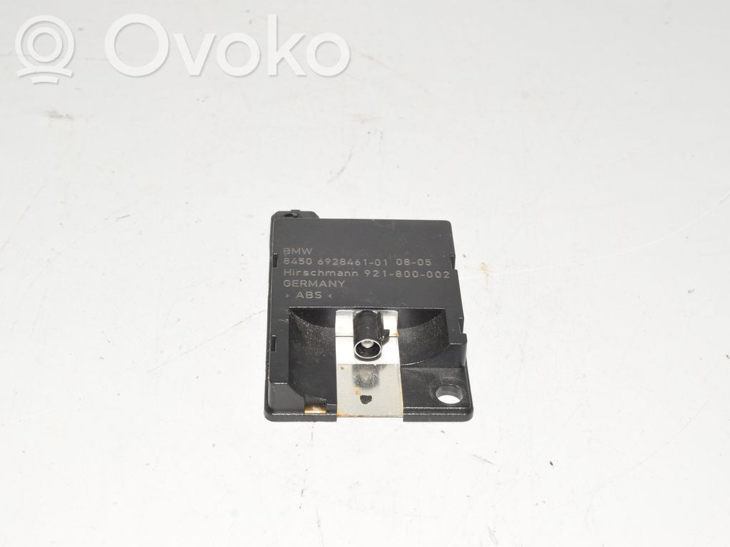 Aerial antenna amplifier   6928461