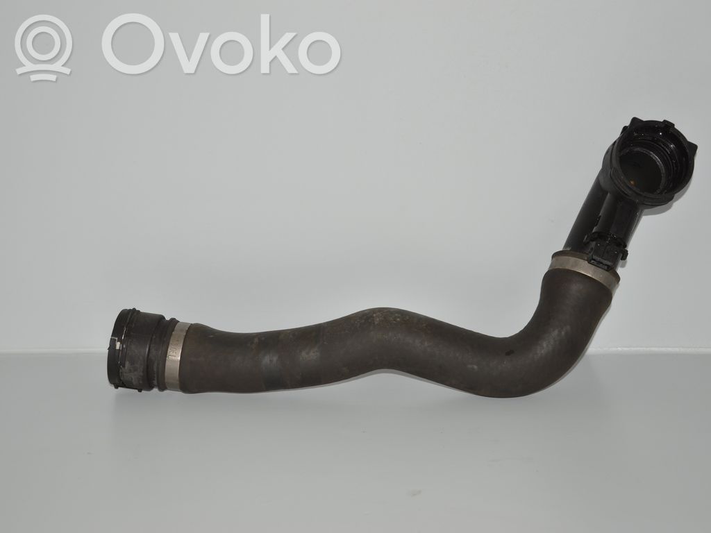 Engine coolant pipe/hose   7500750