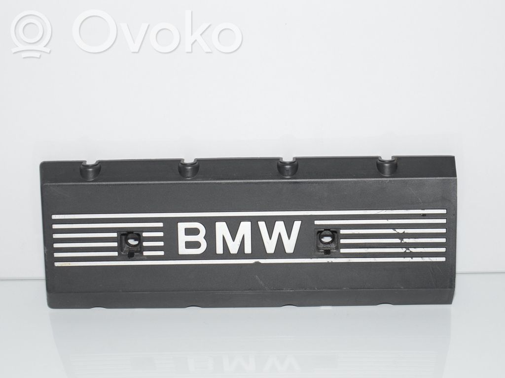 BMW 5 E39 Variklio dangtis (apdaila) 