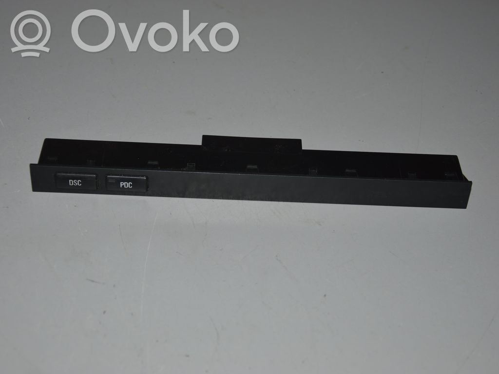 Other switches/knobs/shifts   8373769