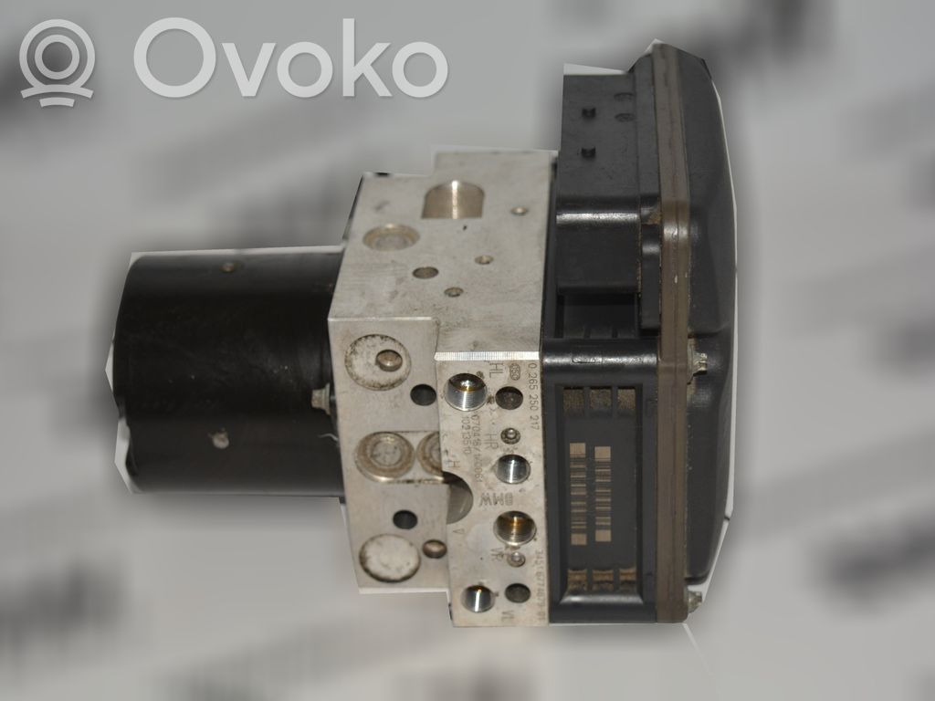 BMW 5 E60 E61 ABS Pump 