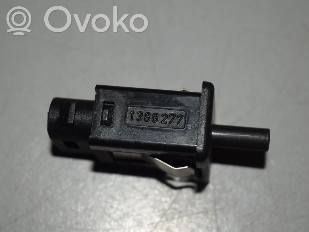 Muut kytkimet/nupit/vaihtimet   1388277