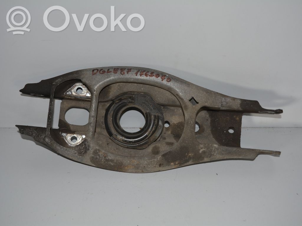 Rear upper control arm/wishbone