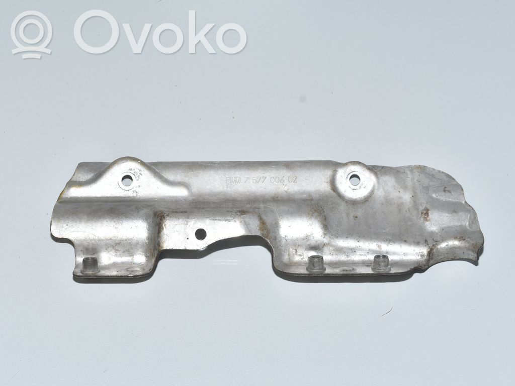 BMW 5 F10 F11 Heat shield in engine bay 
