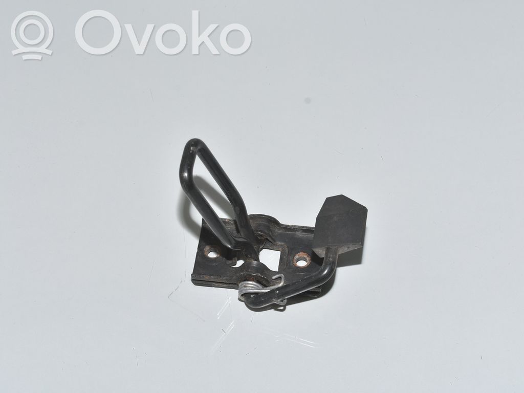 BMW i3 Rear door lock loop/hook striker 