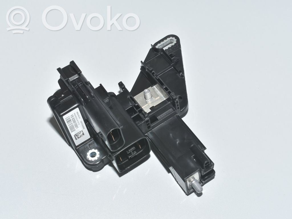 BMW 4 F32 F33 Virranohjauksen rele 