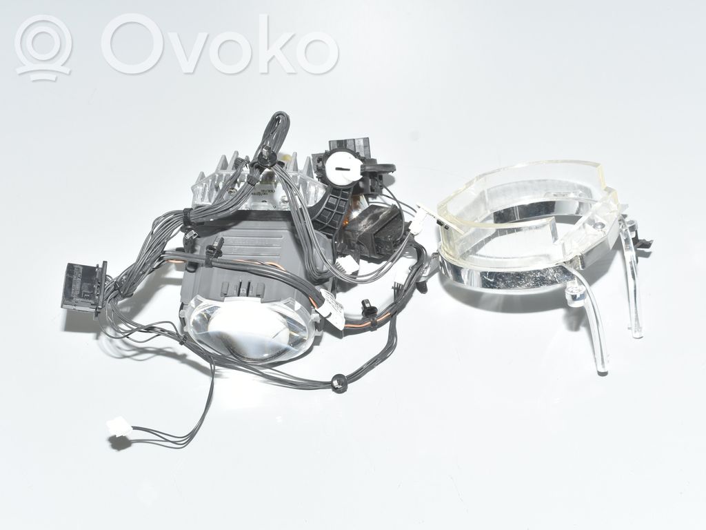 Headlight part   7391401,63117391401