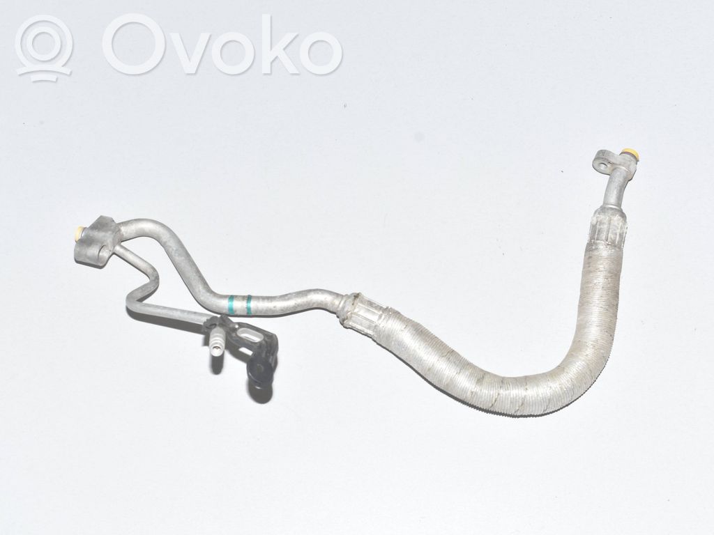 BMW X3 E83 Air conditioning (A/C) pipe/hose 